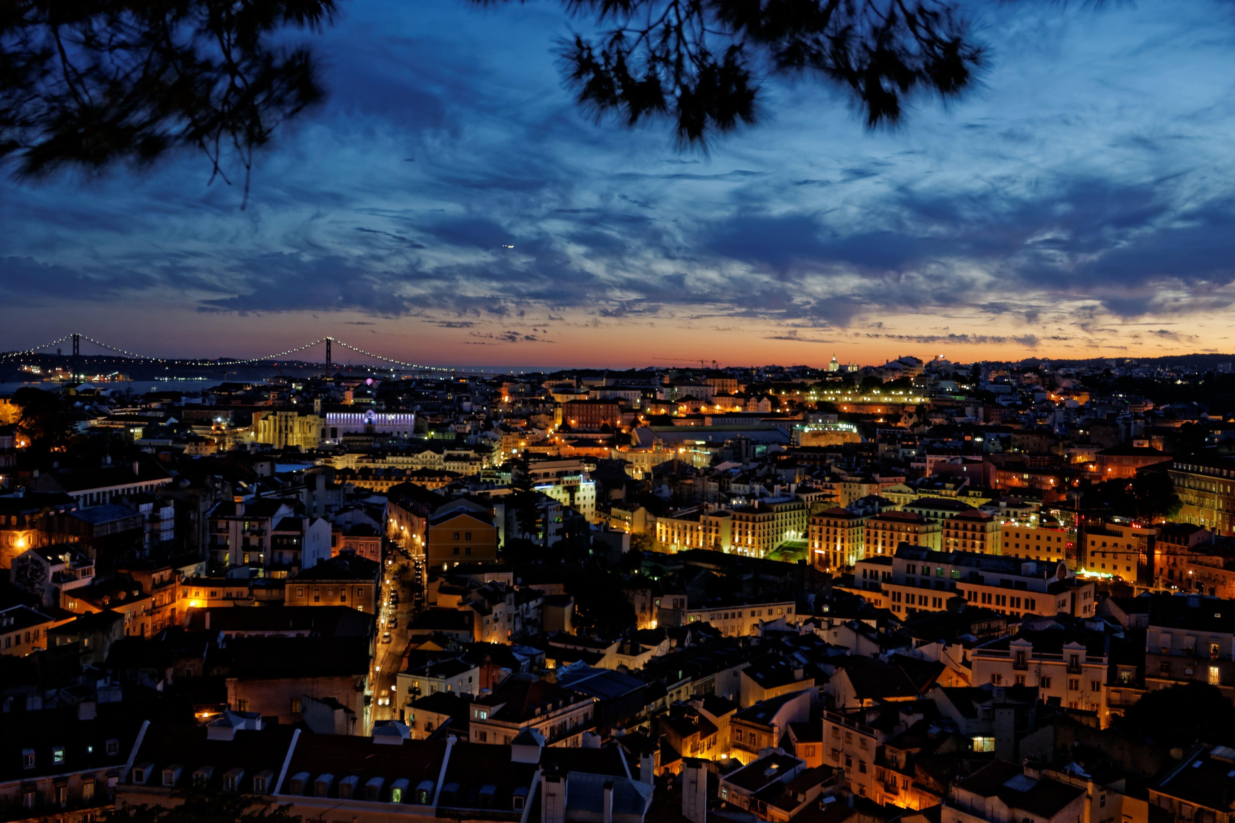 Lisbon by night Free Walking Tour