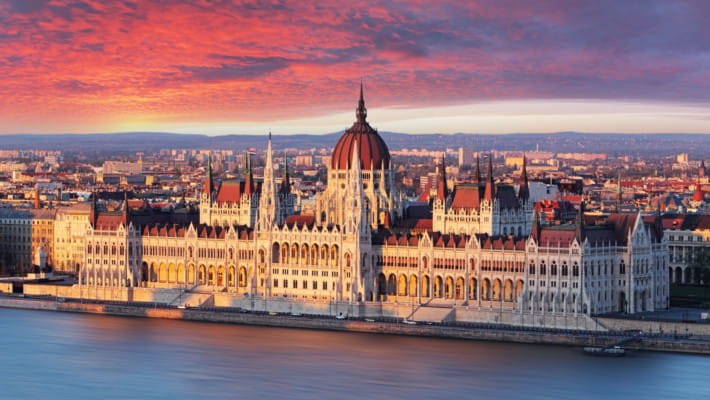 Visita Guiada Por El Parlamento De Budapest - Incluye Entrada - Yoorney ...