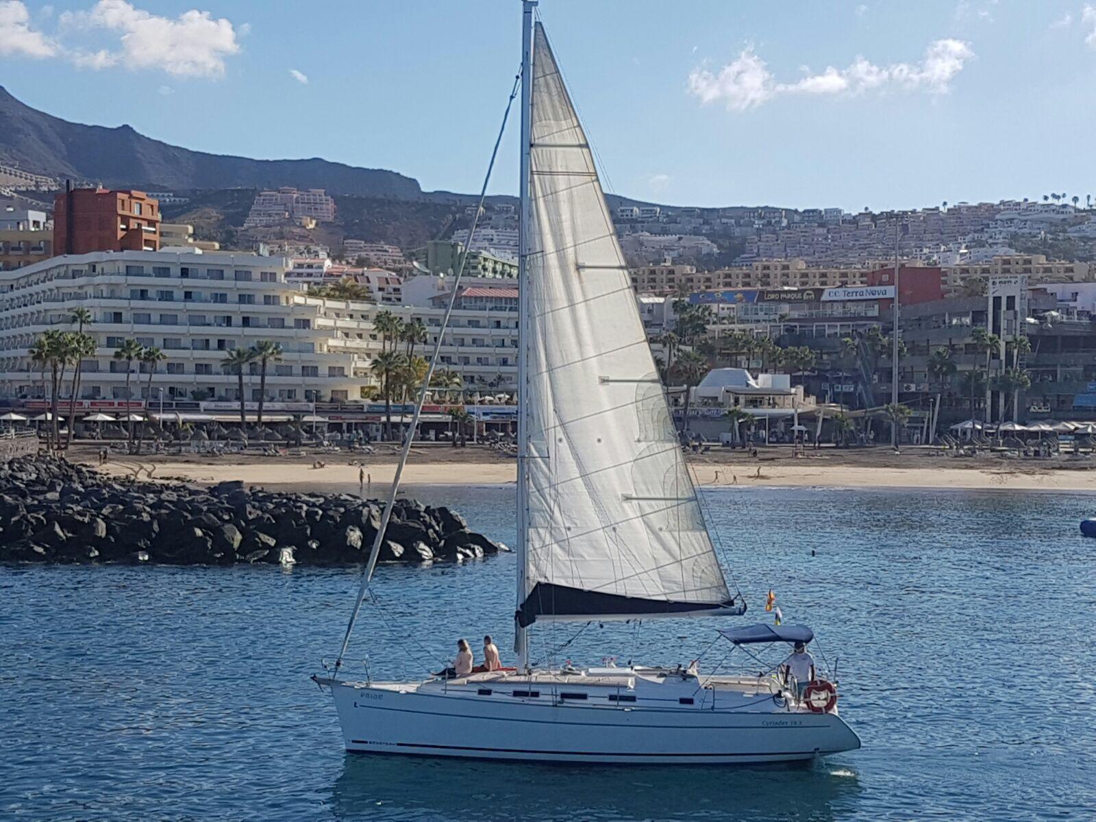 Paseo en velero por la costa sur de Tenerife