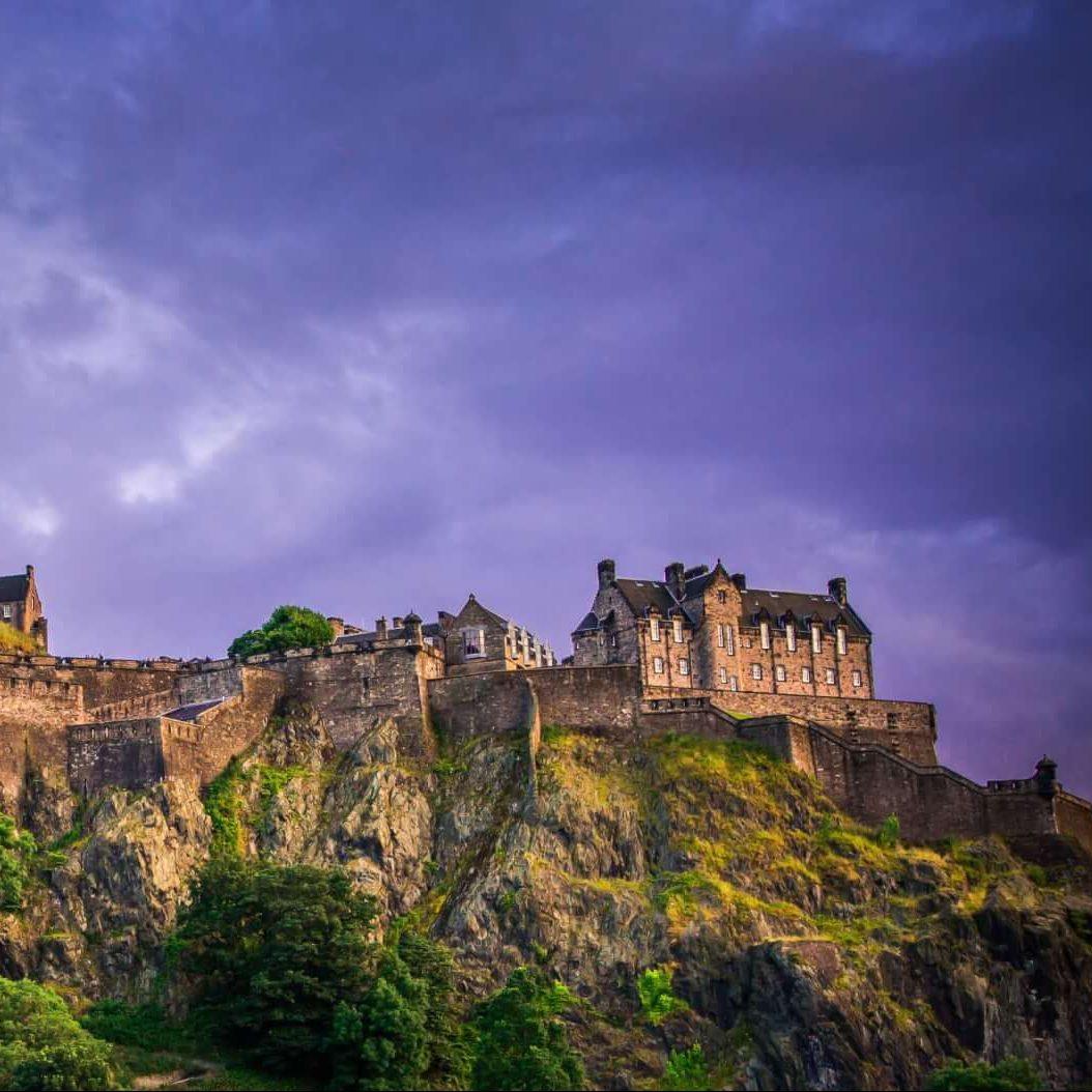 Edinburgh-Castle-Guided-Visit-1