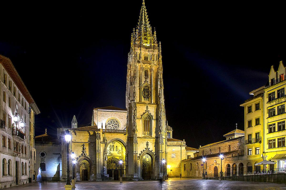 Free Tour Nocturno Oviedo Misterioso