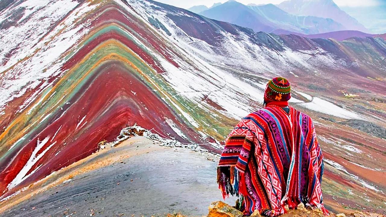 Treking-por-la-Montana-Arco-Iris-desde-Cuzco-1