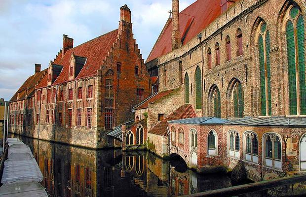 Bruges Free Tour