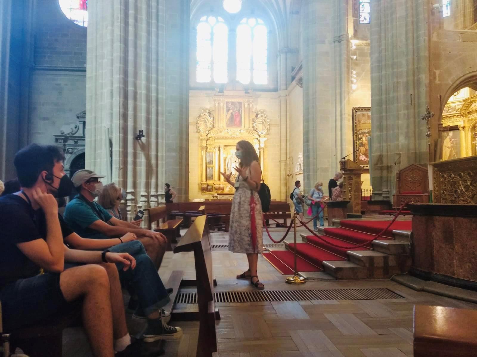 Astorga-Cathedral-Guided-Tour-2