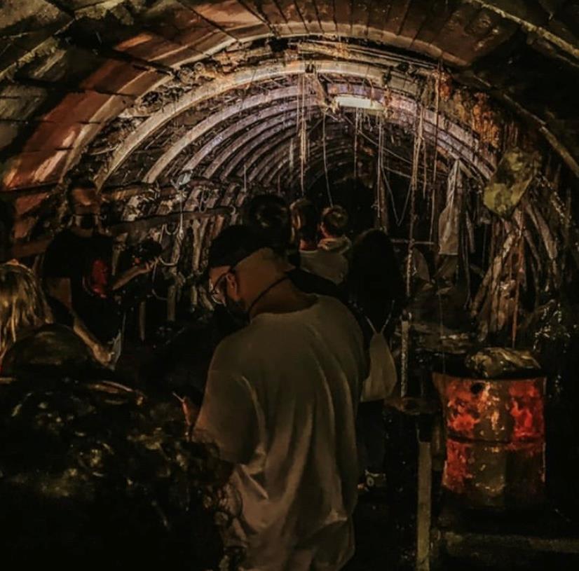 Visita-los-tuneles-mineros-y-fabrica-de-cerveza-5
