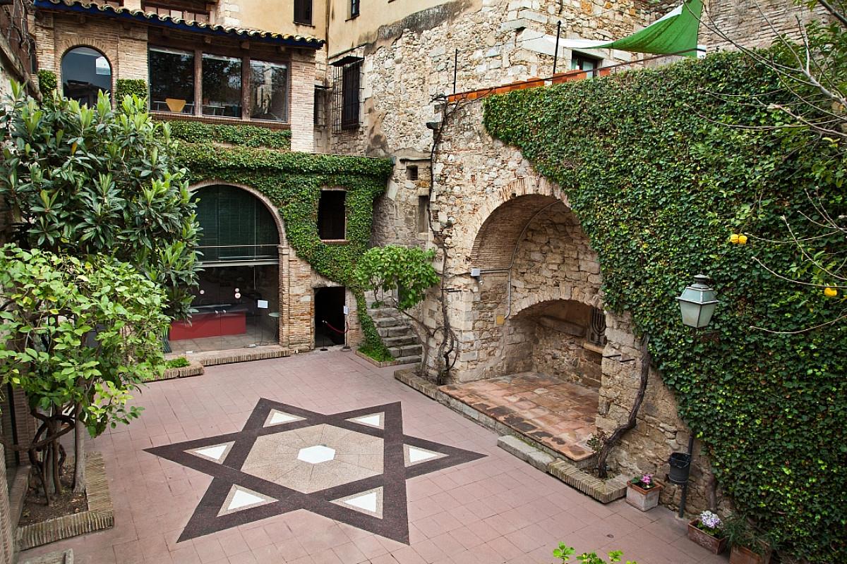 Jewish-Quarter-of-Girona-Tour-1