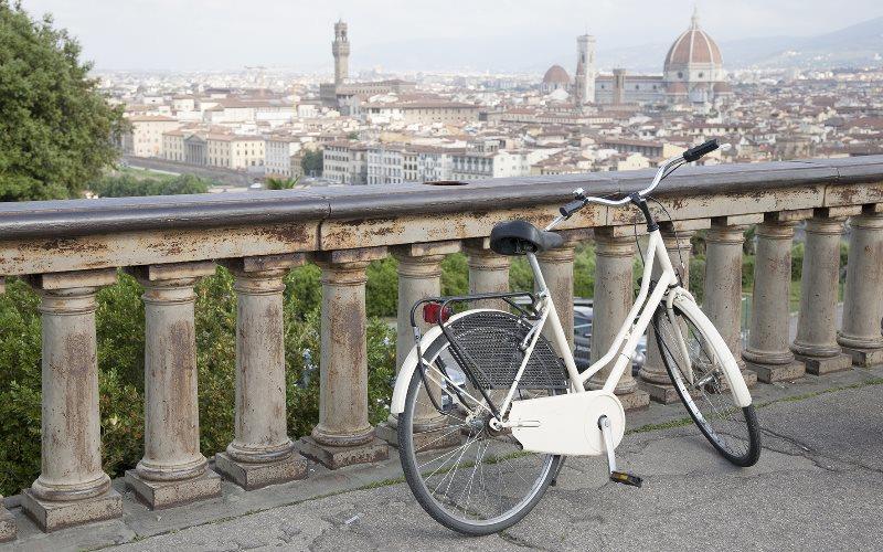 E-Bike-tour:-Florence-and-Piazza-Michelangelo-1