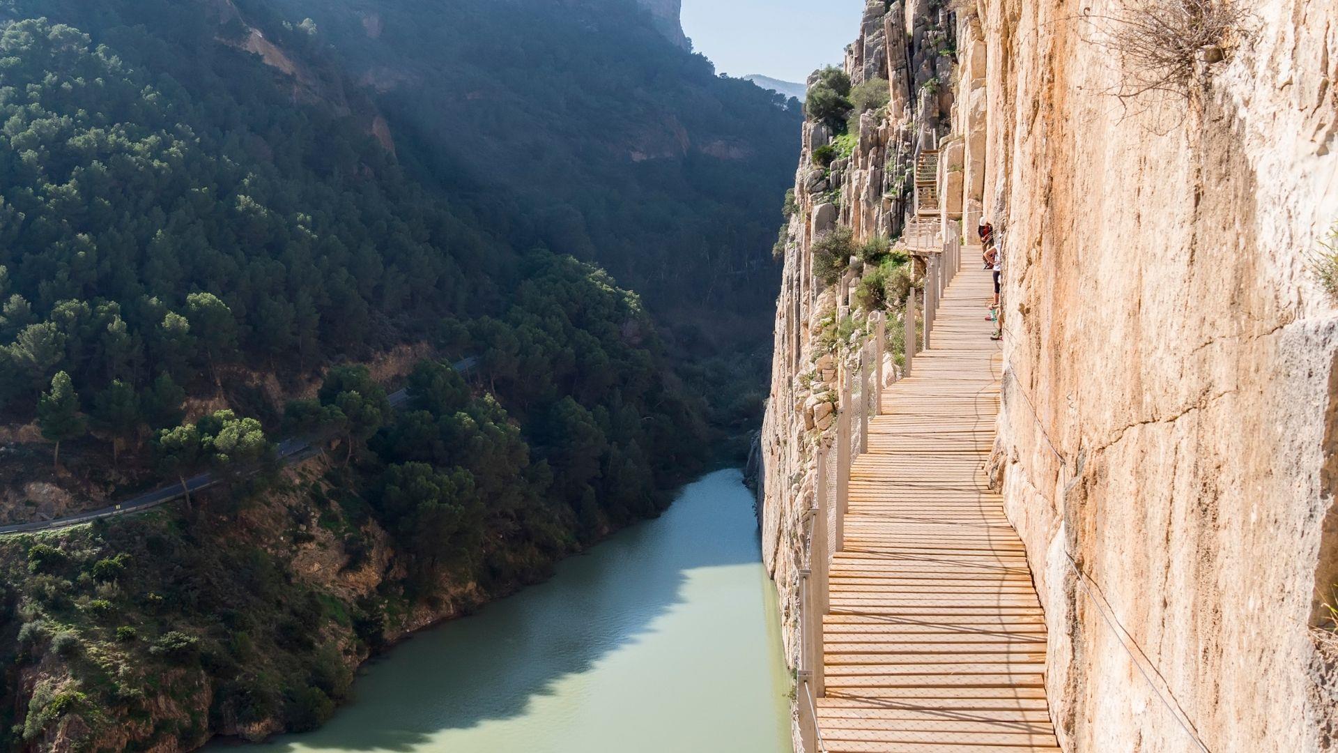 Natural Park of Caminito del Rey by Bus