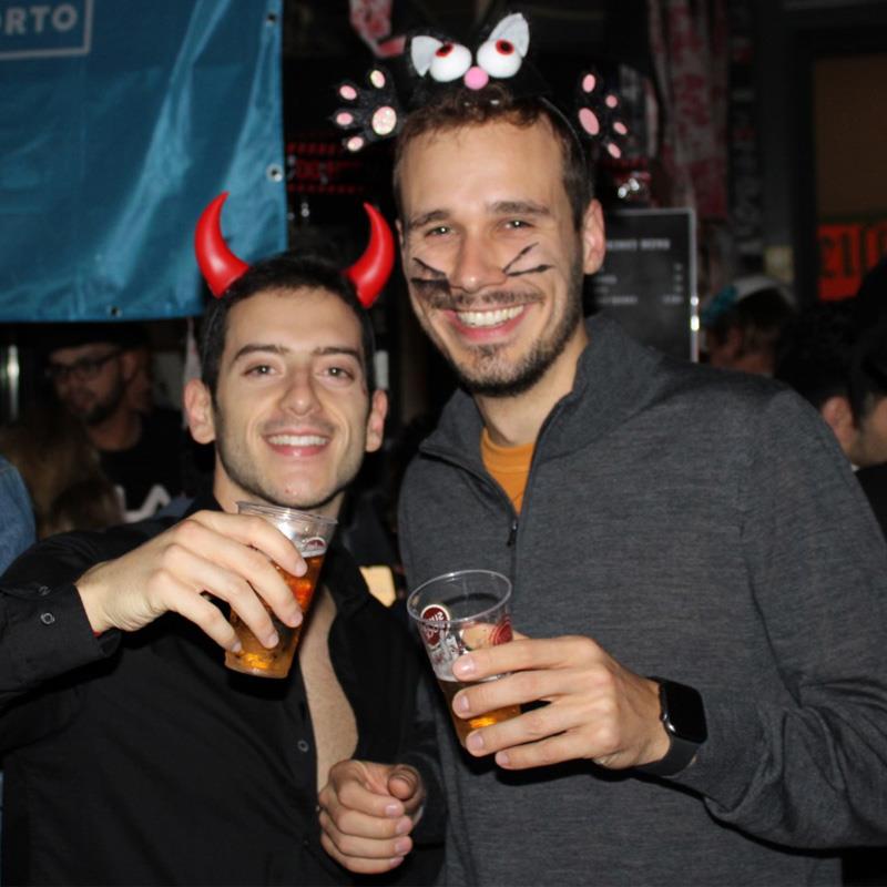 Pub-Crawl-Experience-Halloween-en-Lisboa-4