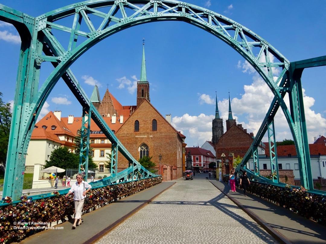 Wroclaw-Islands-&-Bridges-Free-1