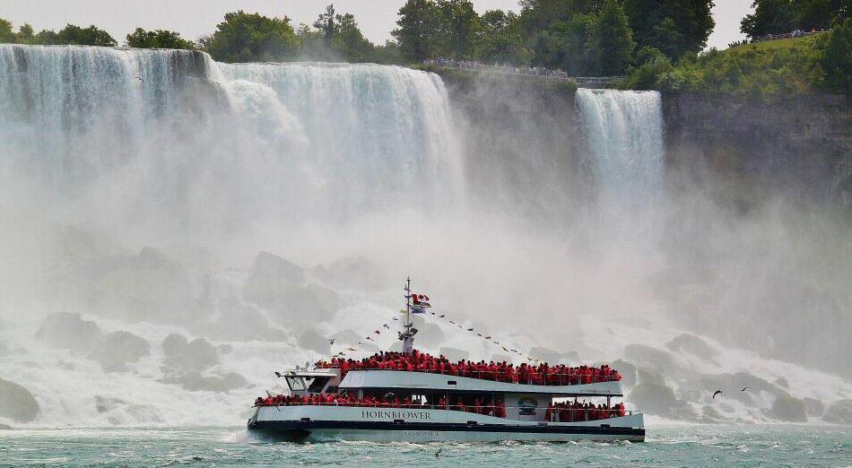 One-day-Tour-to-Niagara-Falls-3