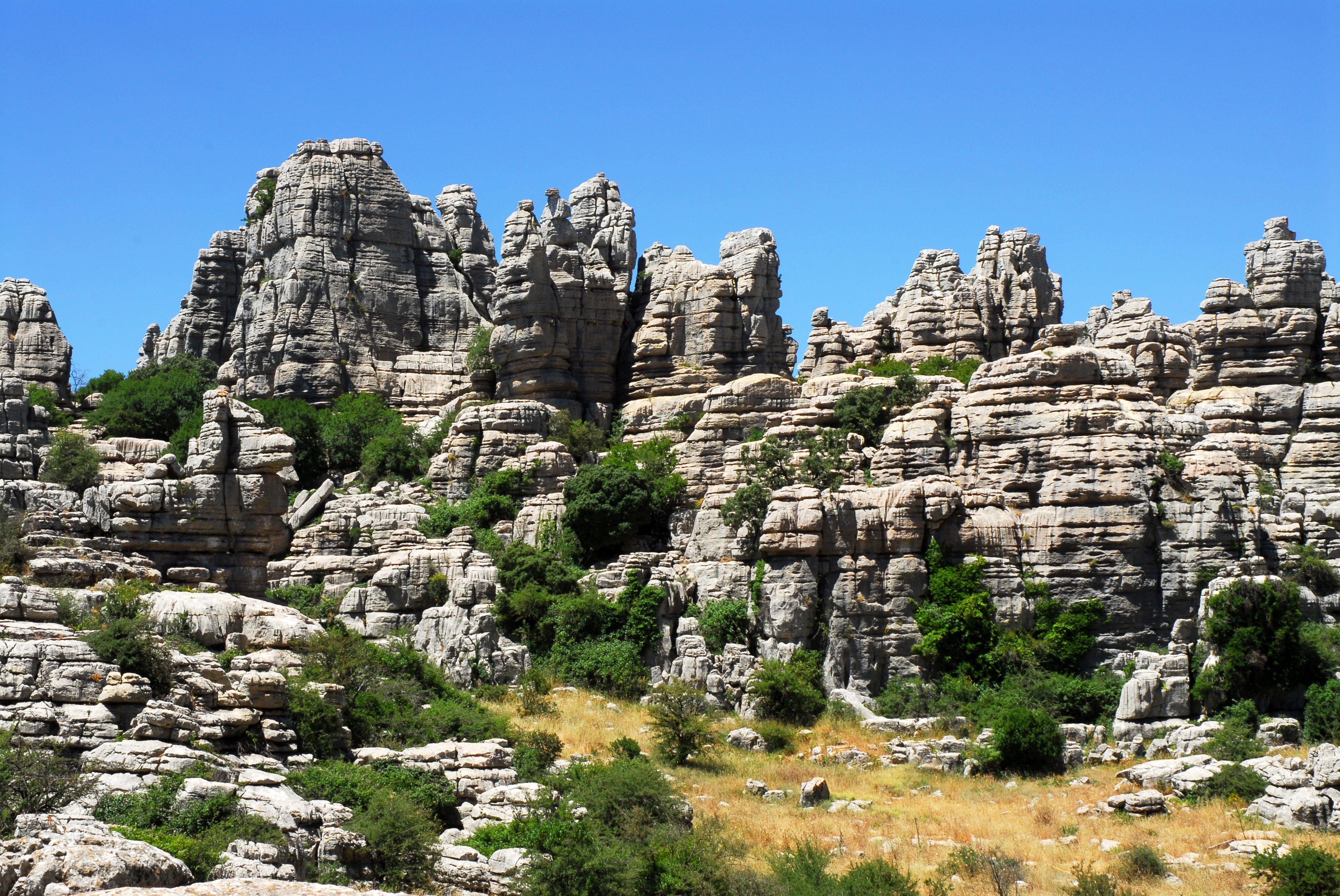 Guided visit in Torcal de Antequera and Dolmenes