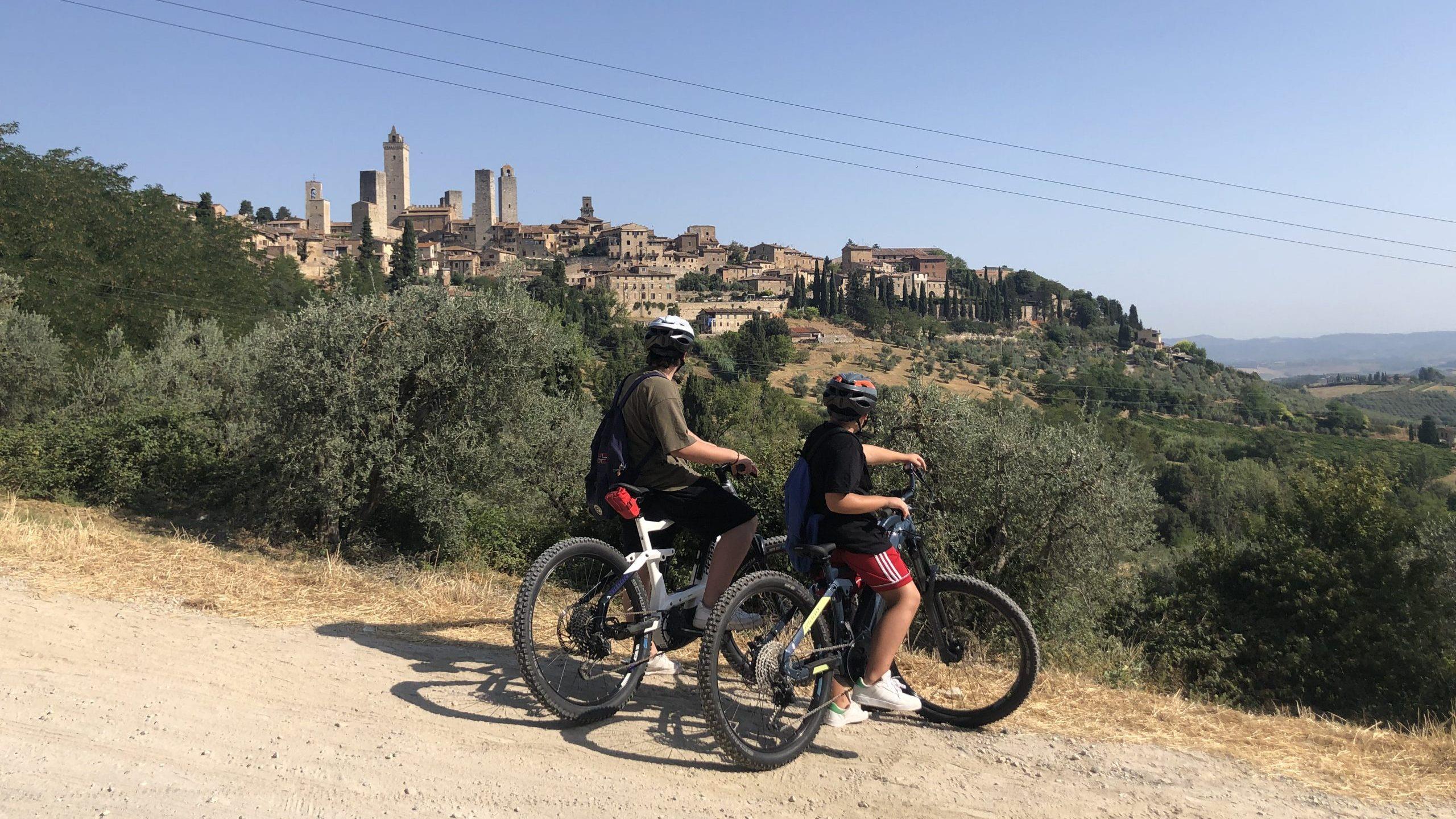 Full Day E-bike rental in San Gimignano