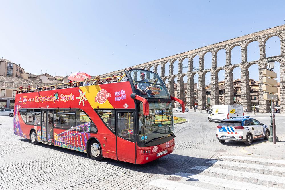 Autobus-Turistico-de-Segovia-3