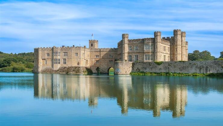 Excursion-to-Leeds-Castle-and-Canterbury-1