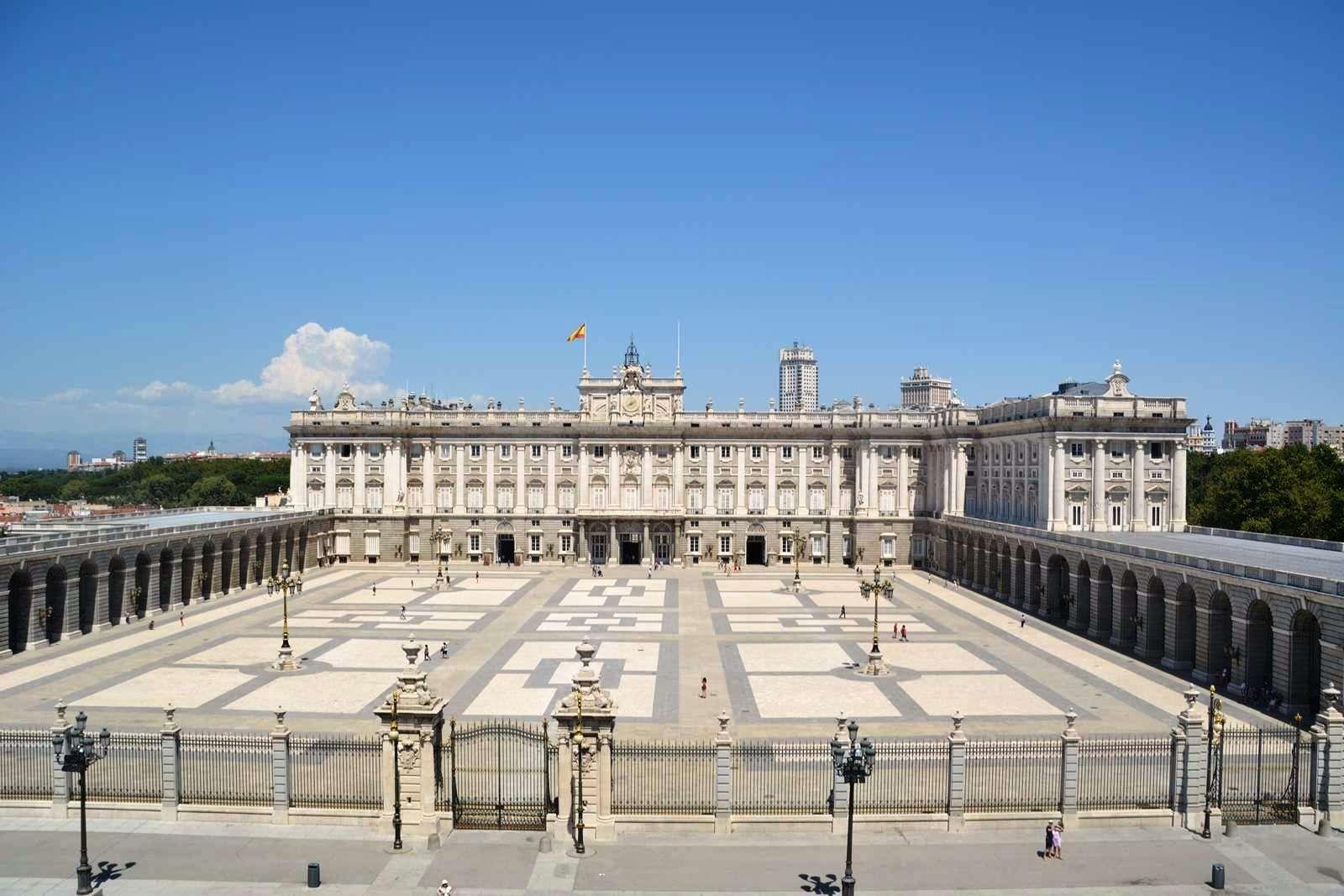 Madrid Royal Palace Tickets + Tour