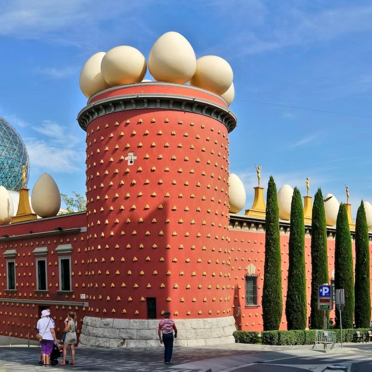 Dalí Theatre-Museum: Fast-track admission