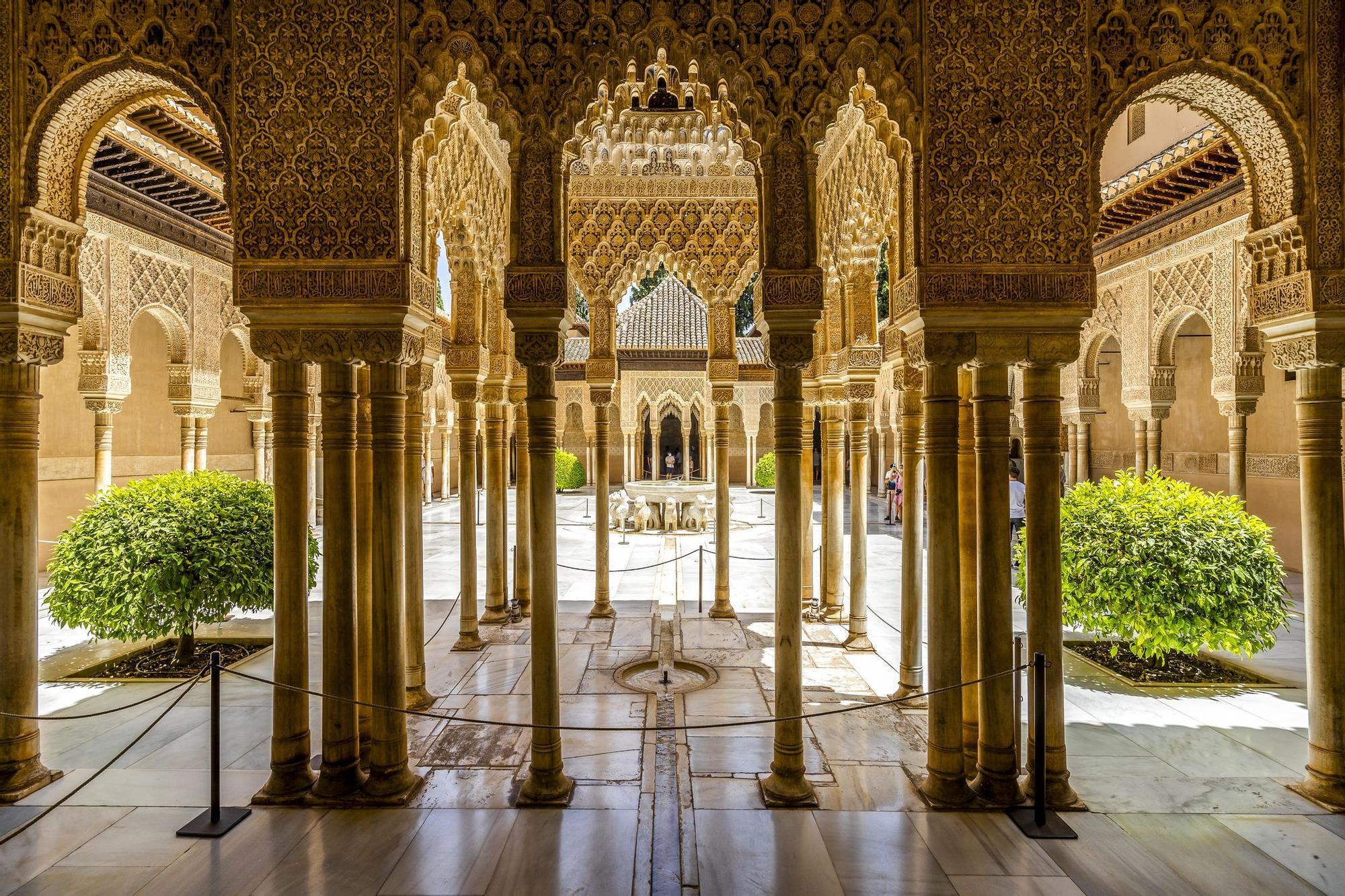 Visita Guiada a la Alhambra + Tren turístico