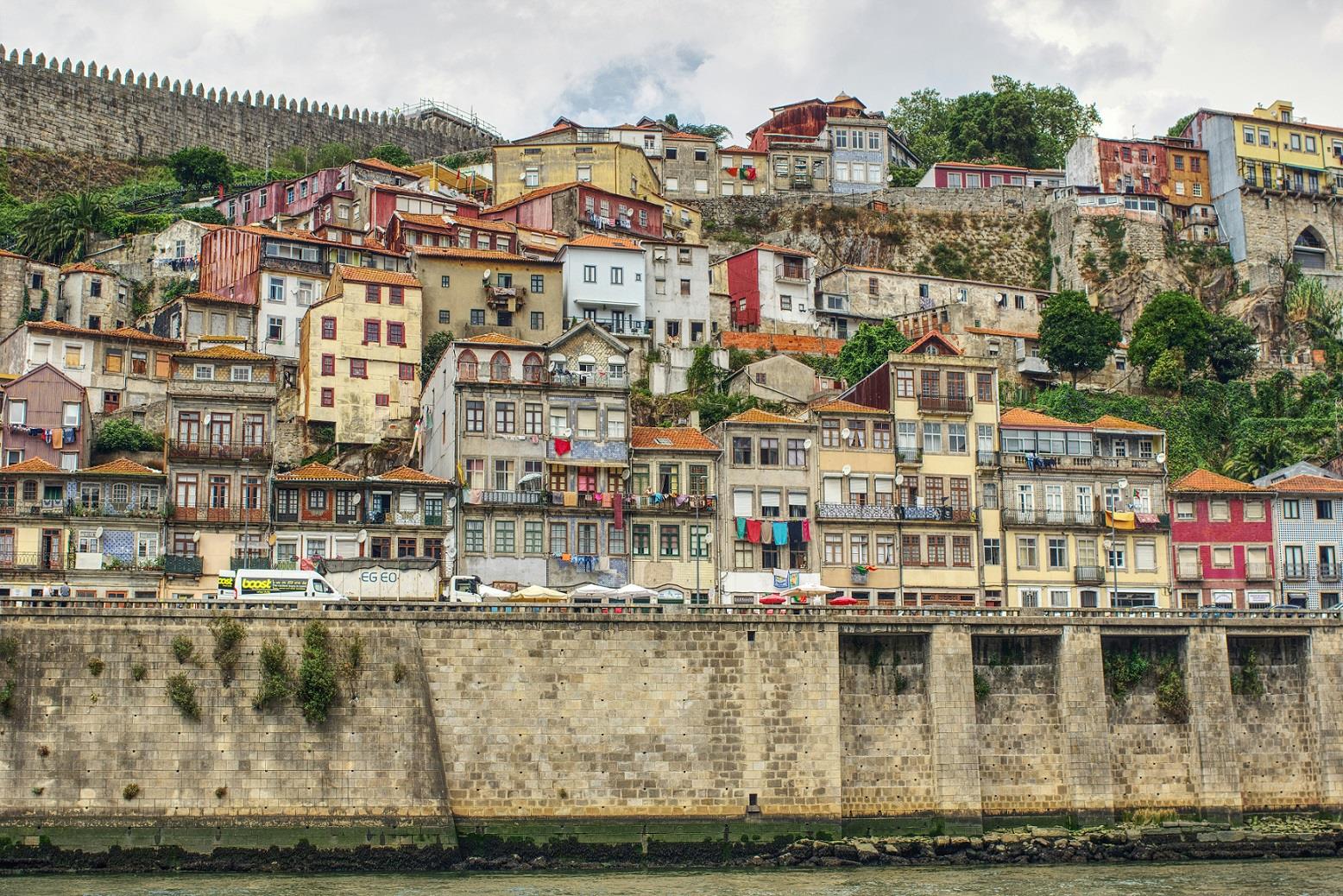 Tour-de-Gaia-a-la-Ribeira-y-Barco-por-el-Duero-8