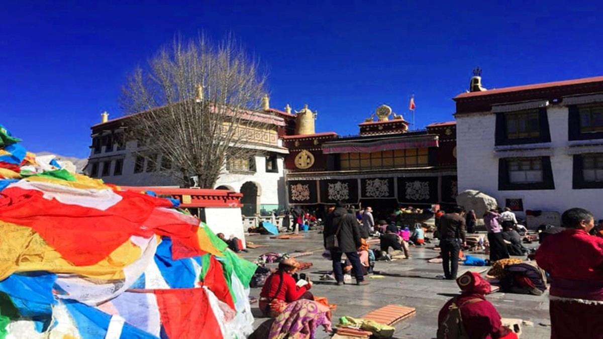 Lhasa-Small-Group-Tour-1