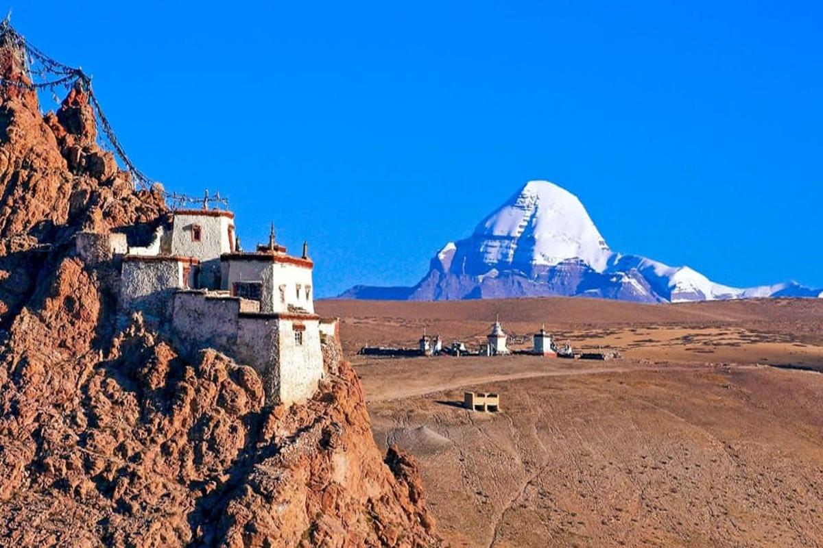 14-Days-Tour-Across-the-Himalayas-Tibet-1