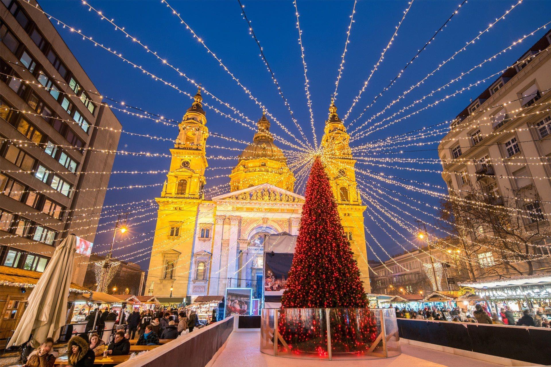 Christmas Markets Budapest Tour