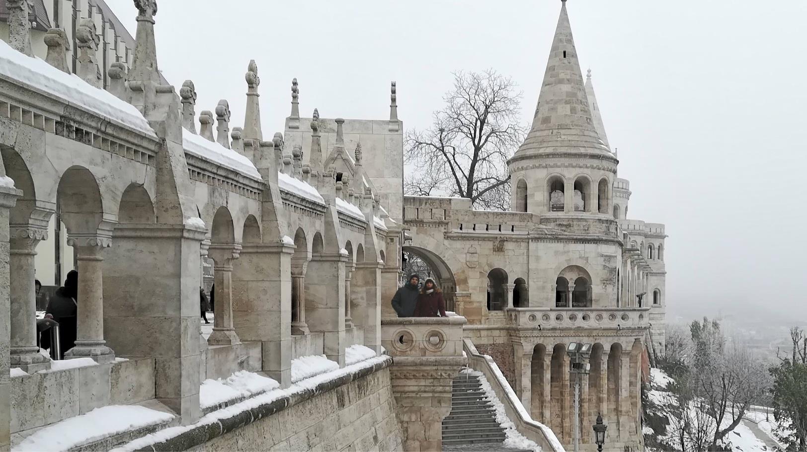 Free-Tour-Castillo-de-Budapest-8