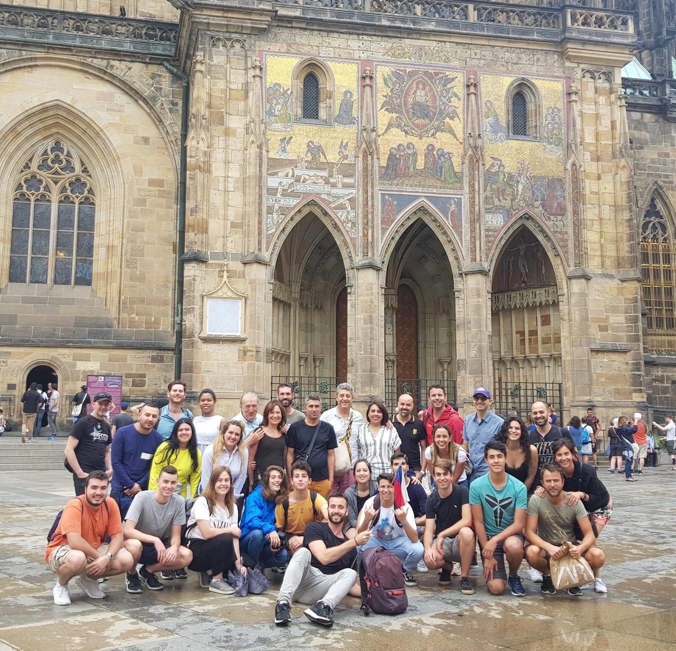 prague-castle-and-mala-strana-district-tour-11