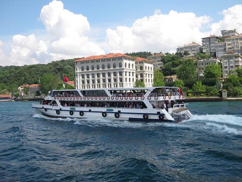 Spice-Market-with-Bosporus-Cruise-1
