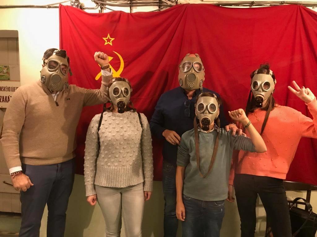 Tour-in-Prague,-Nuclear-bunker-and-communism-5