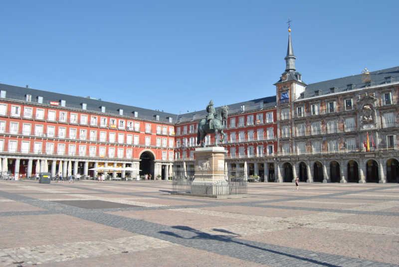 Free-Tour-The-Other-History-of-Madrid-1