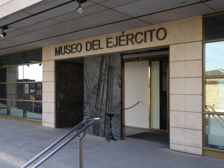 Museo_del_Ejército,_Toledo_001 (1).jpg
